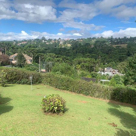 Linda Casa! Aconchegante e com ótima localização Campos do Jordão Exterior foto