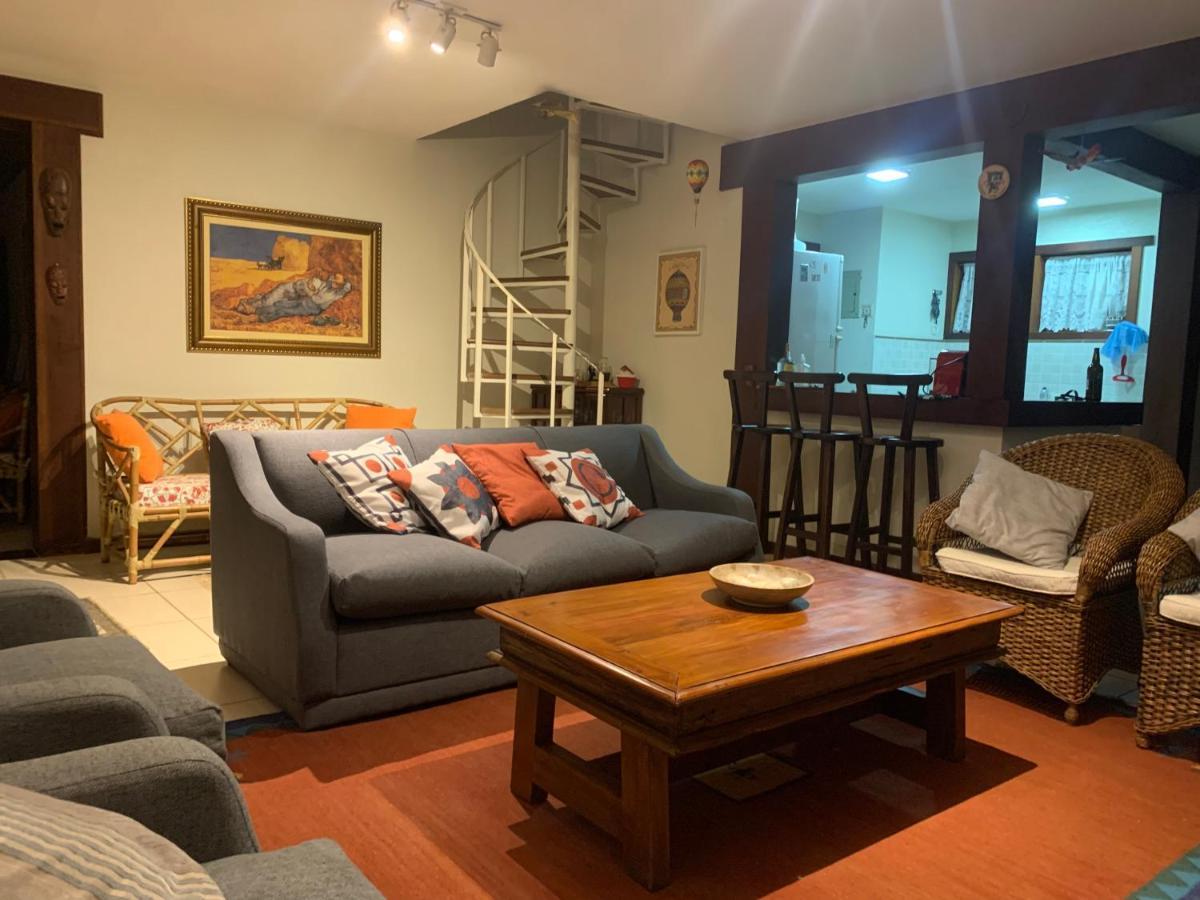 Linda Casa! Aconchegante e com ótima localização Campos do Jordão Exterior foto