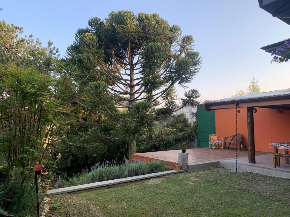 Linda Casa! Aconchegante e com ótima localização Campos do Jordão Exterior foto